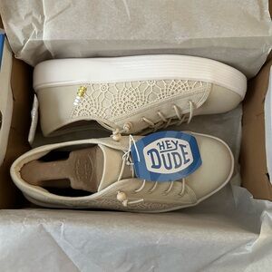 SIZE 9- NWT Hey Dude Slip On Shoes🤎